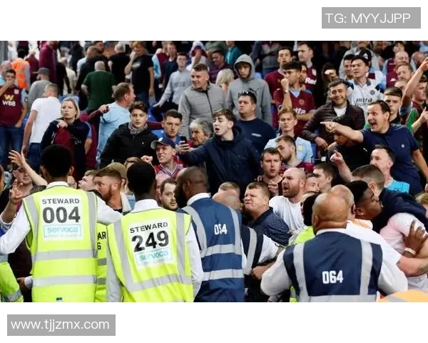 争议判罚引发广泛讨论熊猫体育全方位还原比赛现场真相